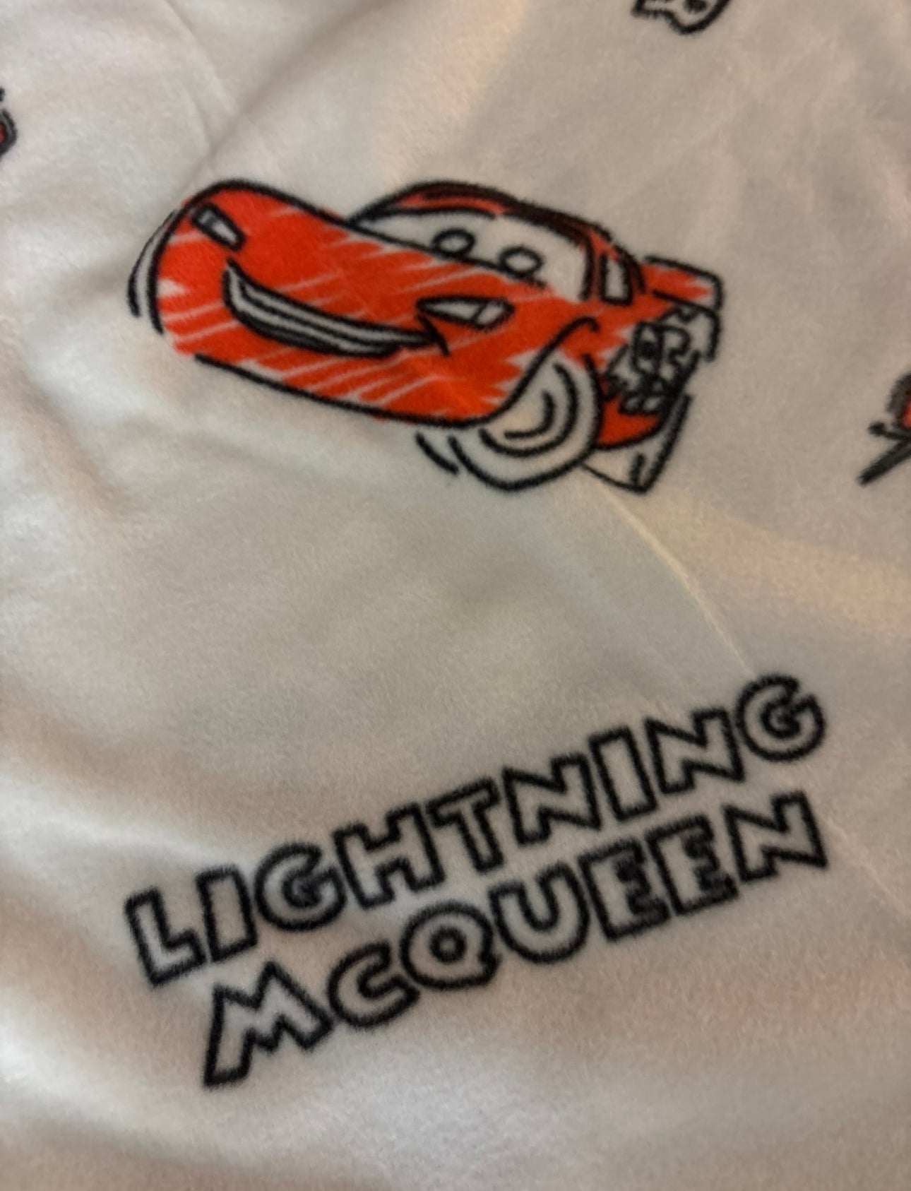 Cars tied- knot blanket